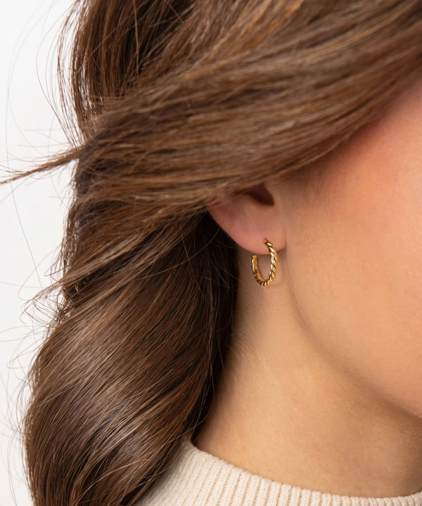Oroventi Twisted Hoop Earrings