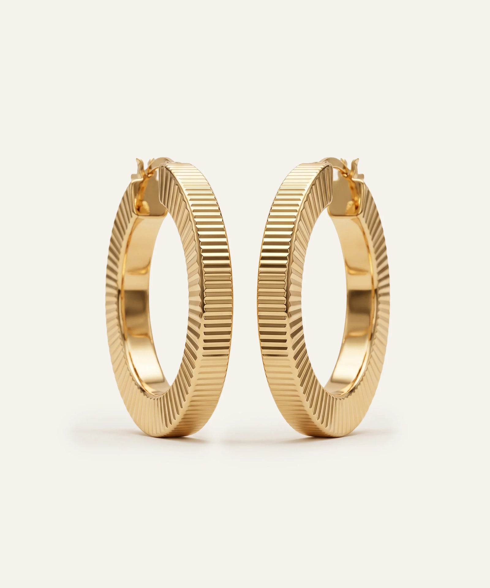 Oroventi Ridged Hoop Earrings