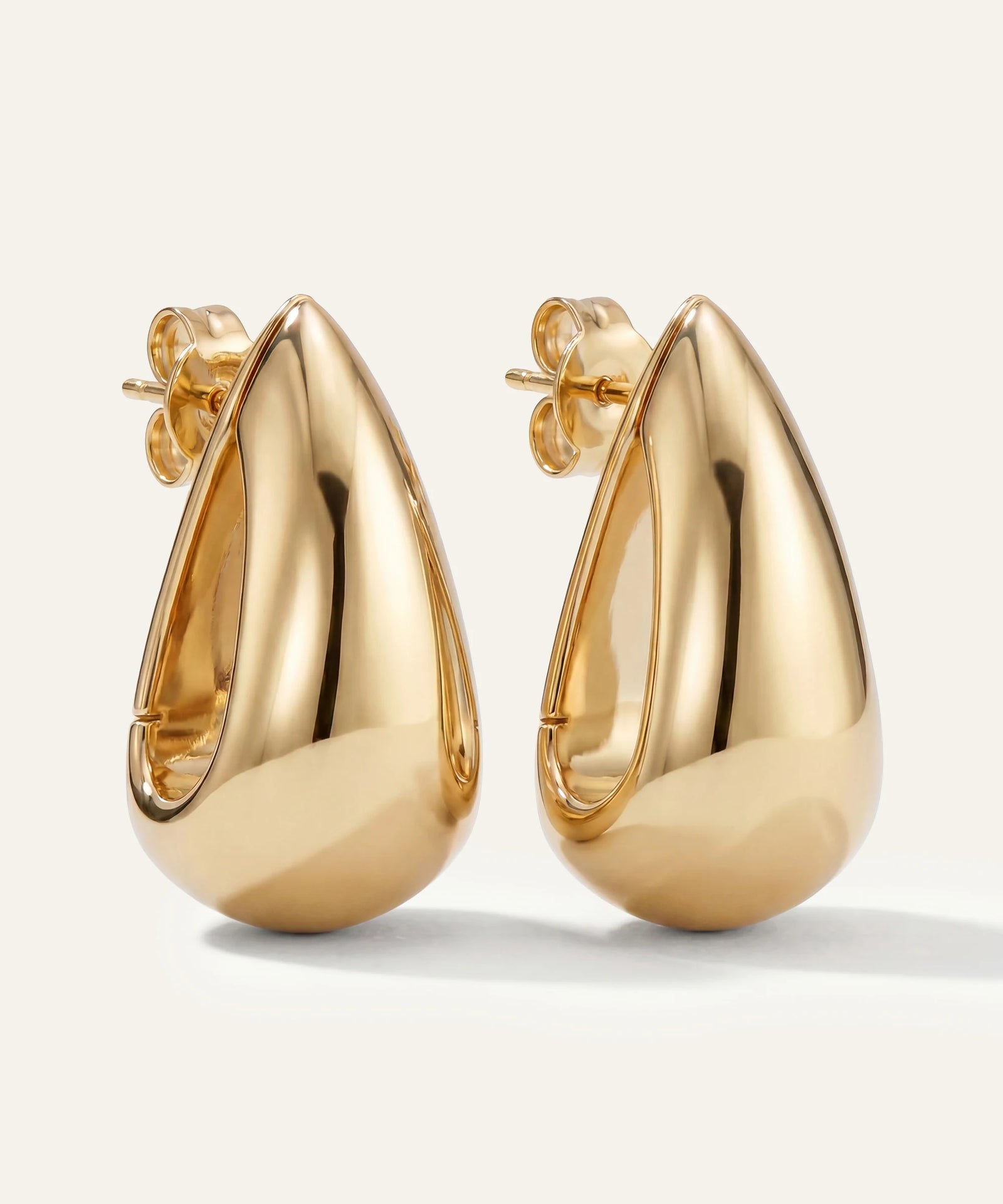 Oroventi Sculptural Teardrop Hoops