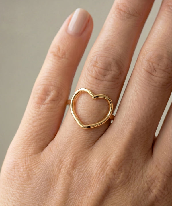 Oroventi Open Heart Ring