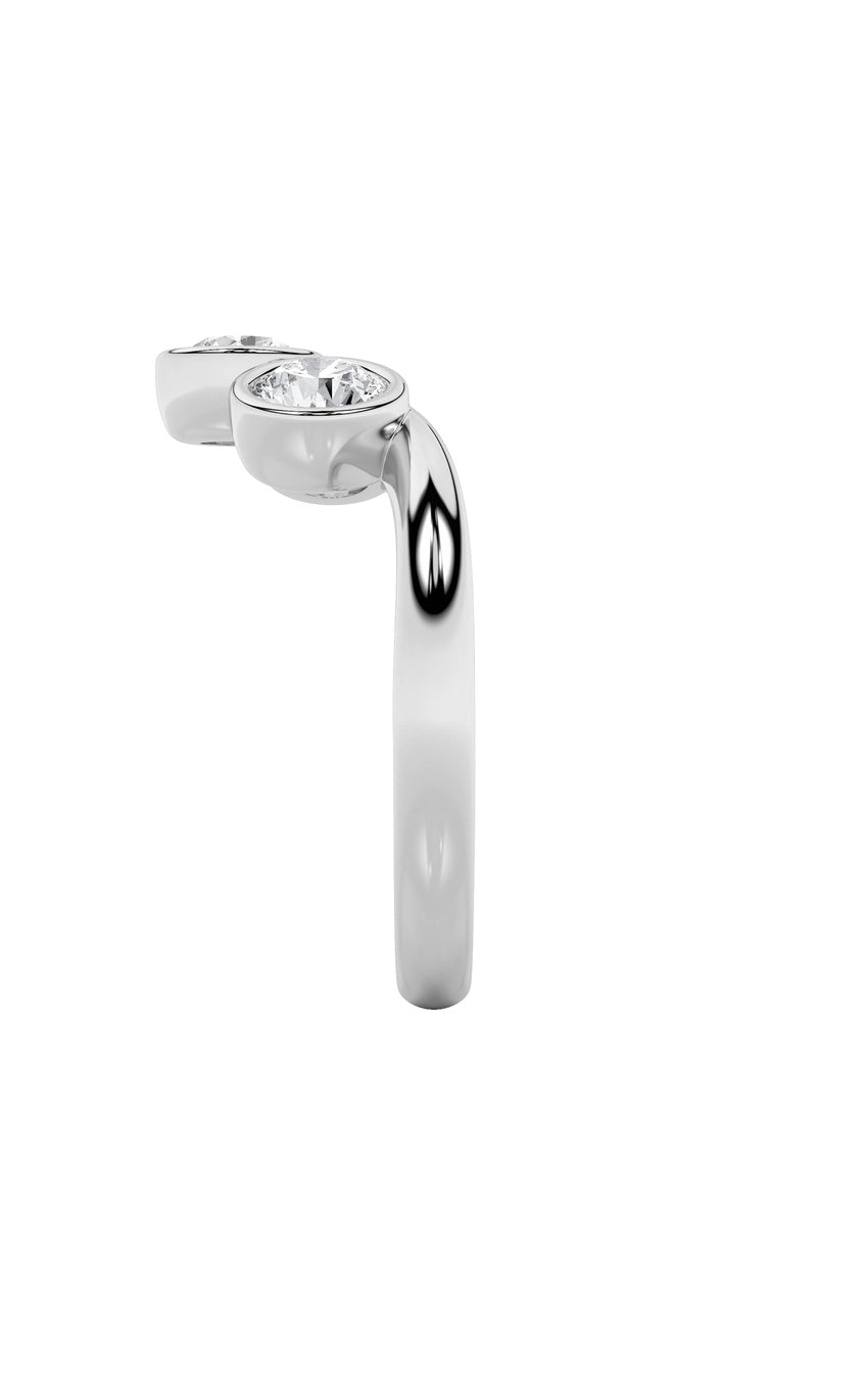 1Cttw Round Shaped Lab Grown Diamond (F/VS) Three Stone Ring in 14K Gold