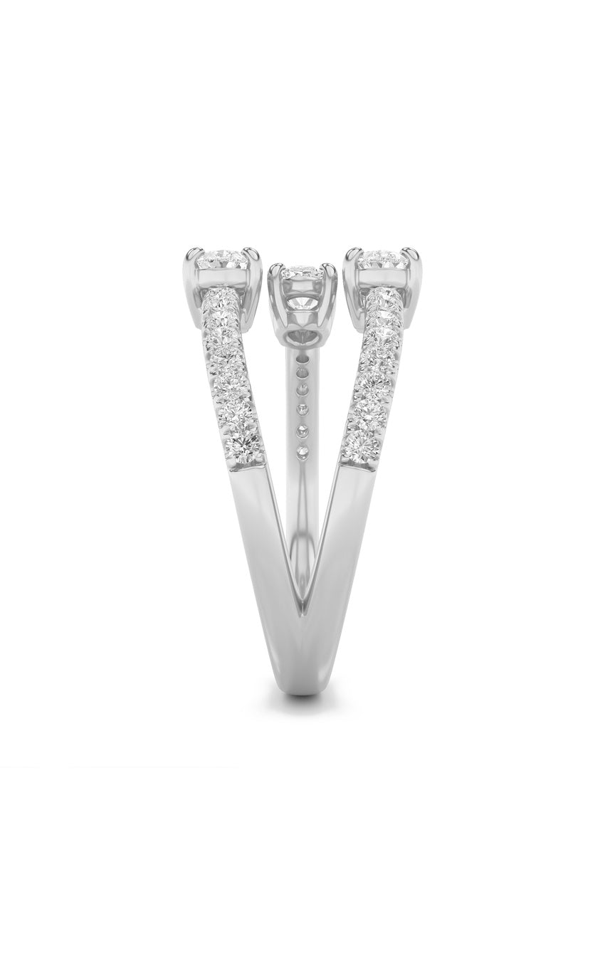 1Cttw Oval Shaped Lab Grown Diamond (F/VS) Three Stone Fashion Ring in 14K Gold