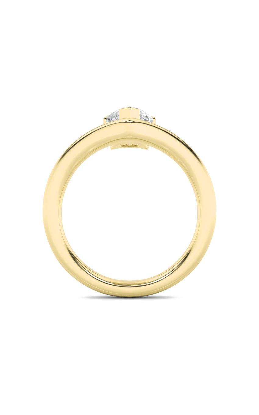 1.5Cttw Pear Shaped Lab Grown Diamond (F/VS) Chevron Solitaire Engagement Ring in 14K Gold