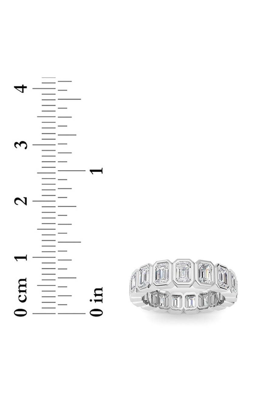 2.5Cttw Emerald Shaped Lab Grown Diamond (F/VS) Eternity Band Ring in 14K Gold