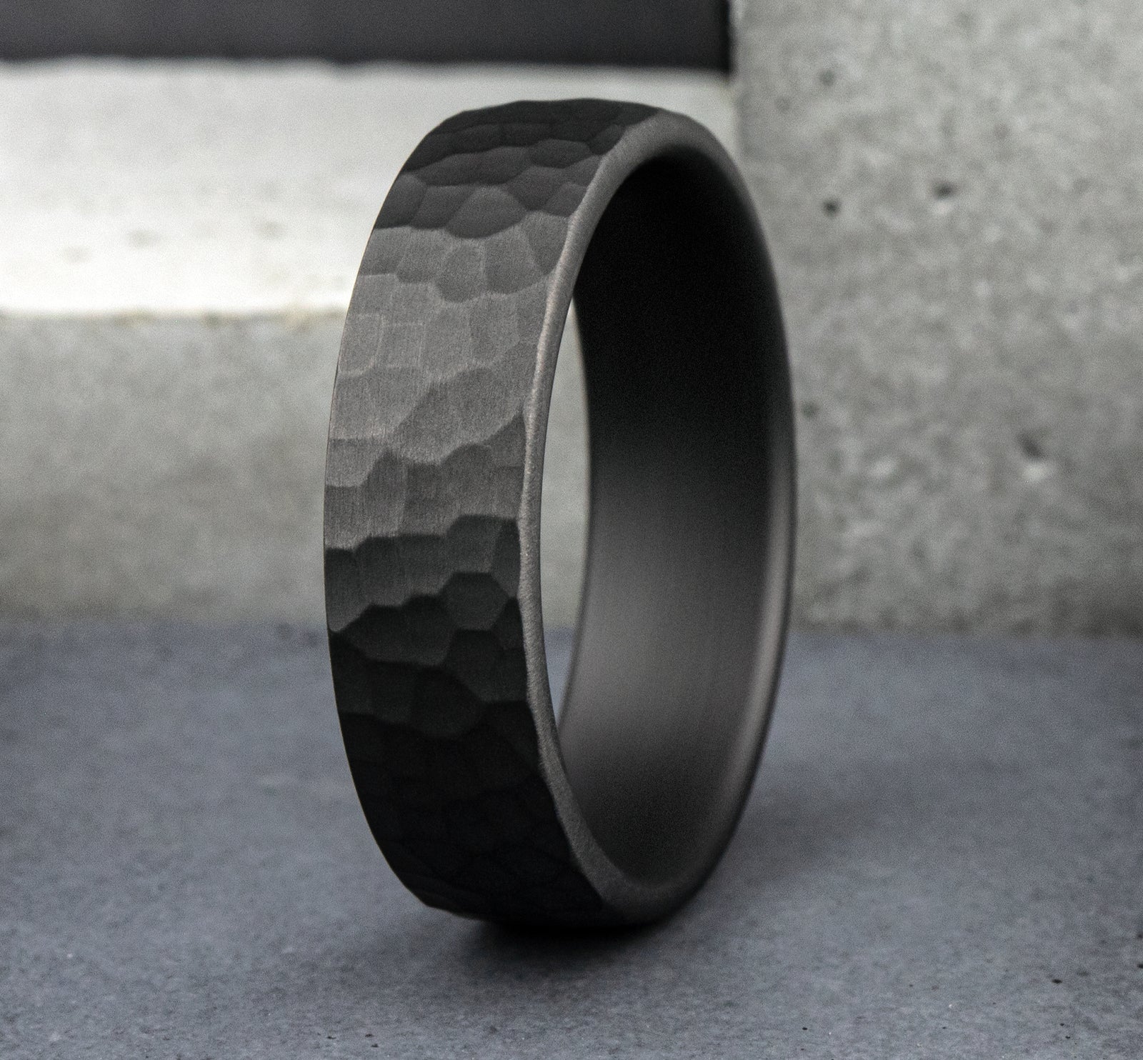 benchmark:ring_EUCF565591TA_4