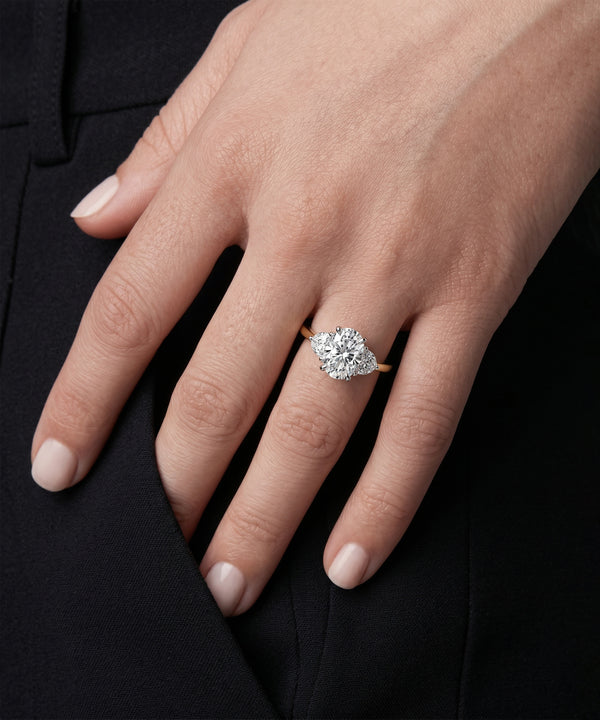 Novello Lab-grown Diamond Oval Bridal Ring - 1.41 Ct. T.W.