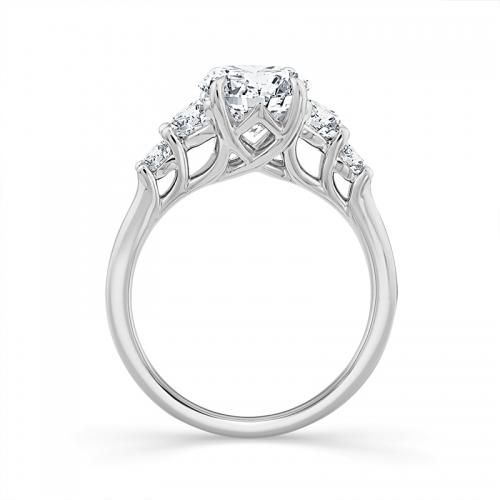 Novello Lab-grown Diamonds 5-Stone Bridal Ring - 3.10 Ct. T.w. in 14K White Gold (IGI-certified Diamonds)