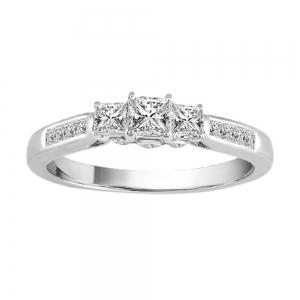 0.5CT. T.W. Dimond Princess 3Stone W/Sides Ring In 14K Gold