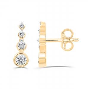 Love Spell® Lab-grown Diamonds Graduated Studs - 0.35 Ct. T.w.
in Vermeil