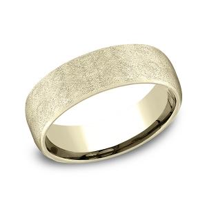 Comfort-Fit Design Wedding Band in 14K Yellow Gold (6.5 mm)