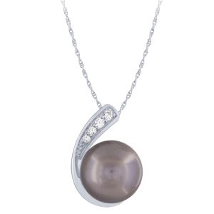 0.08 CT. T.W. Freshwater Pearl Pendant in 14K Gold