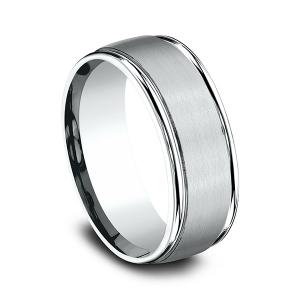 Comfort-fit Design Wedding Band thumbnail 2